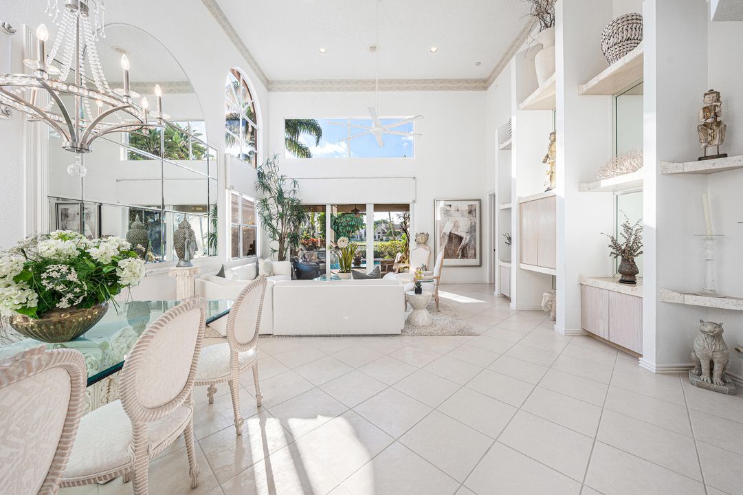 En Venta: $1,329,000 (3 camas, 2 baños, 2492 Pies cuadrados)