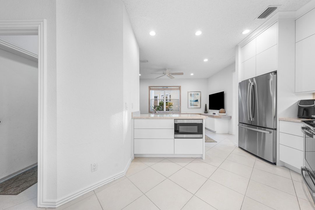 En Venta: $1,329,000 (3 camas, 2 baños, 2492 Pies cuadrados)