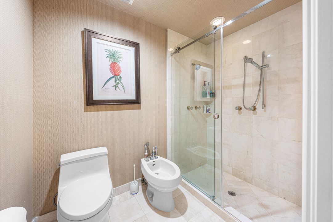 En Venta: $1,329,000 (3 camas, 2 baños, 2492 Pies cuadrados)