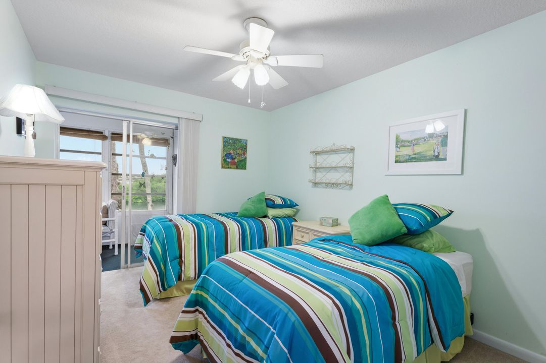 待售: $259,000 (2 贝兹, 1 浴室, 820 平方英尺)