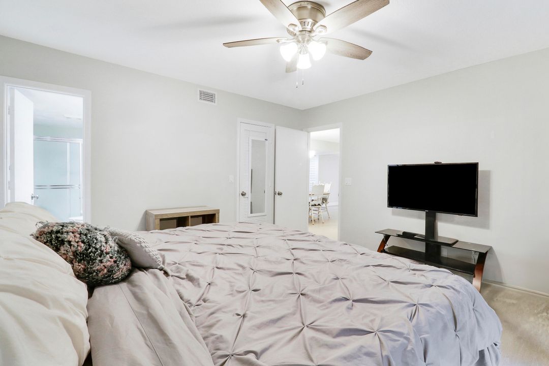 For Sale: $259,000 (3 beds, 3 baths, 1360 Square Feet)