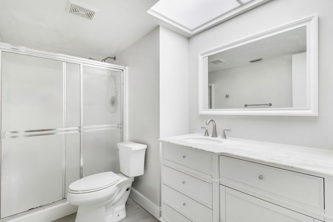 For Sale: $259,000 (3 beds, 3 baths, 1360 Square Feet)