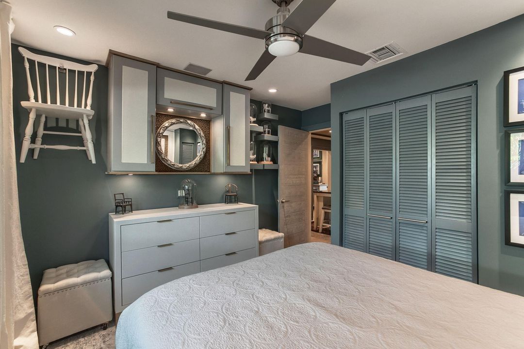 For Sale: $1,300,000 (3 beds, 2 baths, 1810 Square Feet)