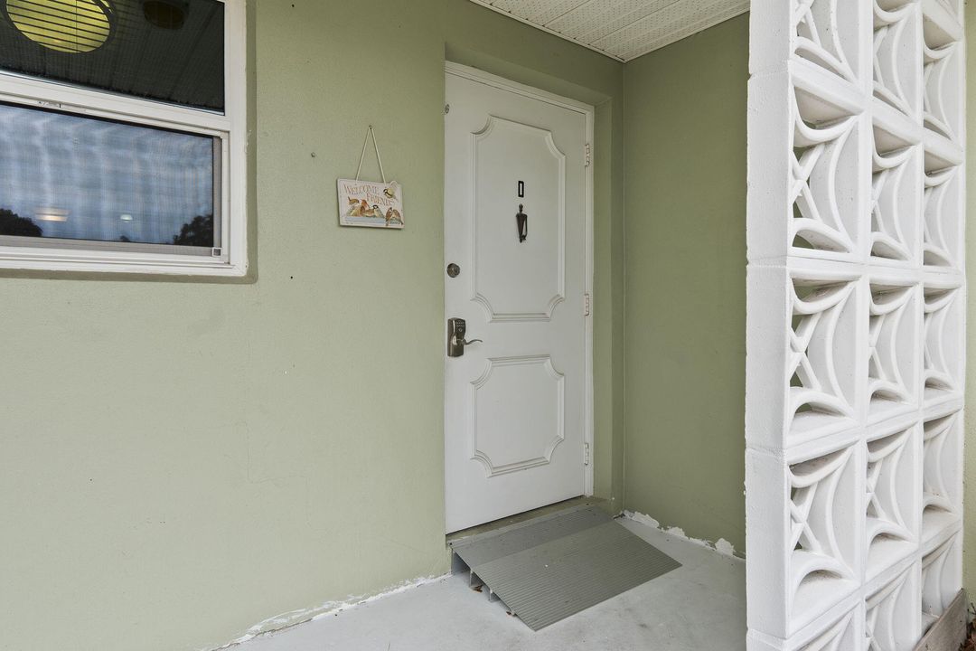 На продажу: $119,000 (2 спален, 2 ванн, 1120 Квадратных фут)