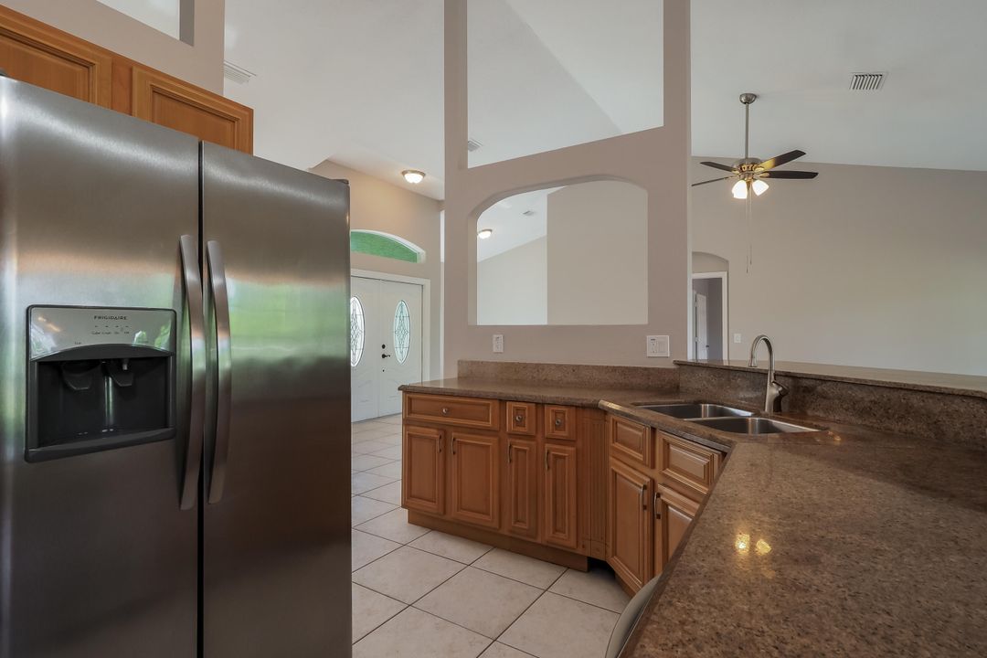 En Renta: $2,980 (3 camas, 2 baños, 1884 Pies cuadrados)