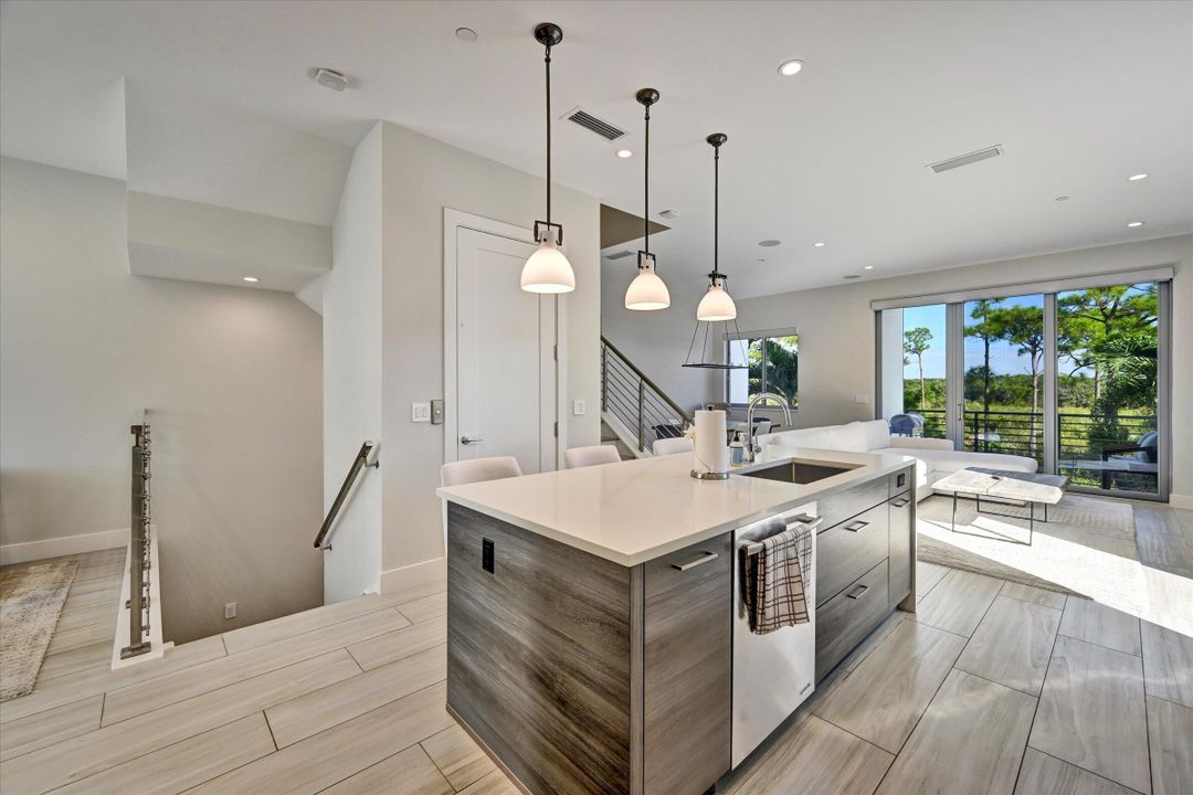 待售: $1,495,000 (3 贝兹, 3 浴室, 2540 平方英尺)