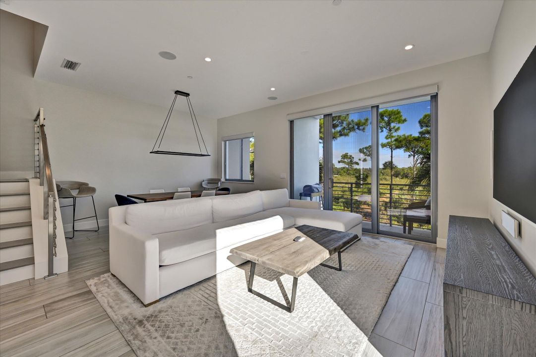 待售: $1,495,000 (3 贝兹, 3 浴室, 2540 平方英尺)