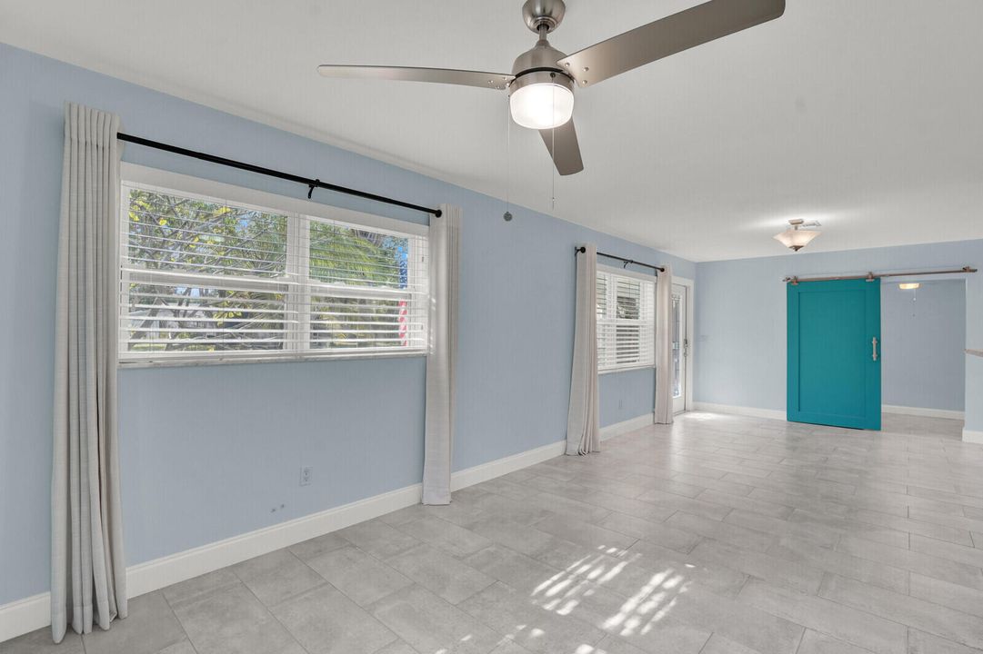 En Renta: $2,995 (2 camas, 1 baños, 1040 Pies cuadrados)