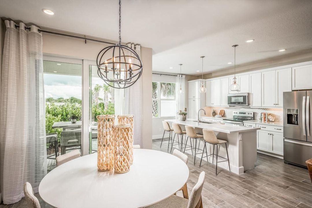 В аренду: $4,000 (3 спален, 2 ванн, 1787 Квадратных фут)