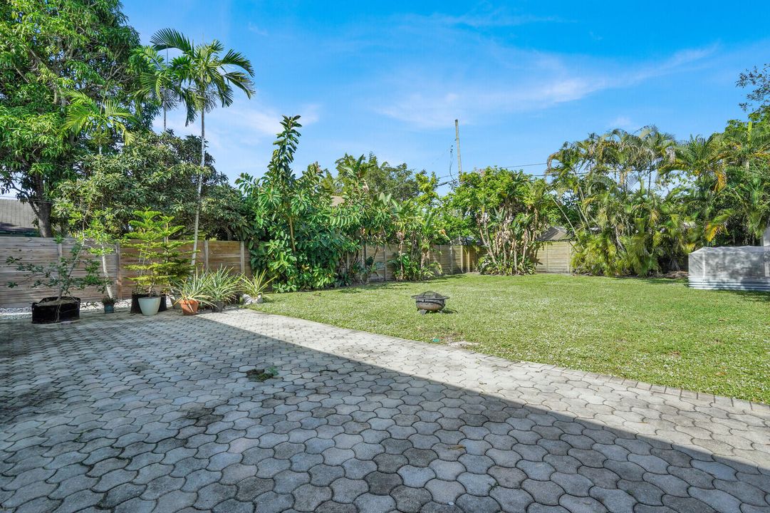 En Renta: $2,995 (2 camas, 1 baños, 1040 Pies cuadrados)