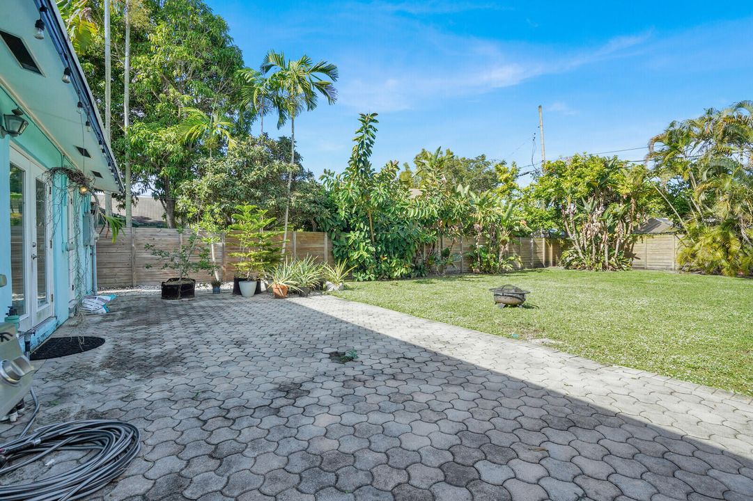 En Renta: $2,995 (2 camas, 1 baños, 1040 Pies cuadrados)