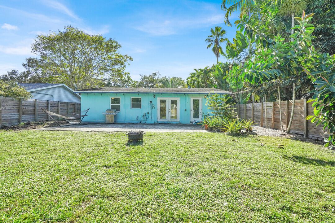 En Renta: $2,995 (2 camas, 1 baños, 1040 Pies cuadrados)