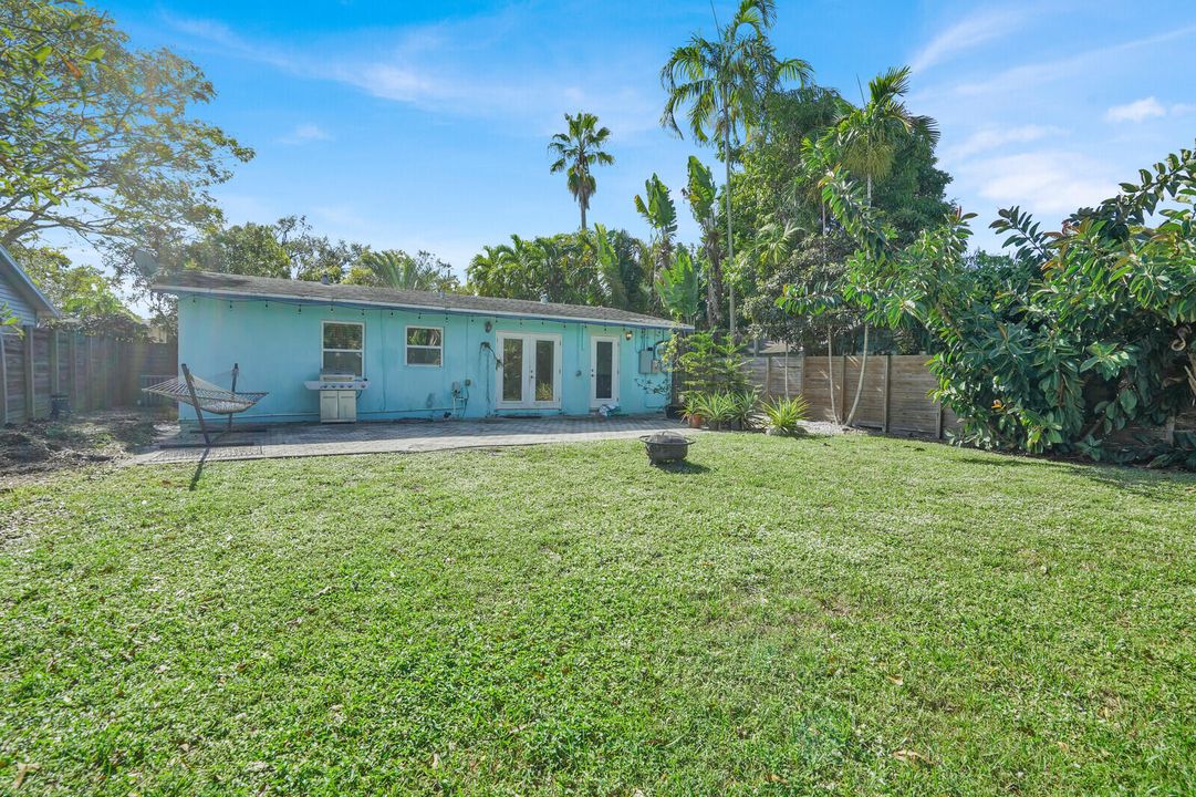 En Renta: $2,995 (2 camas, 1 baños, 1040 Pies cuadrados)