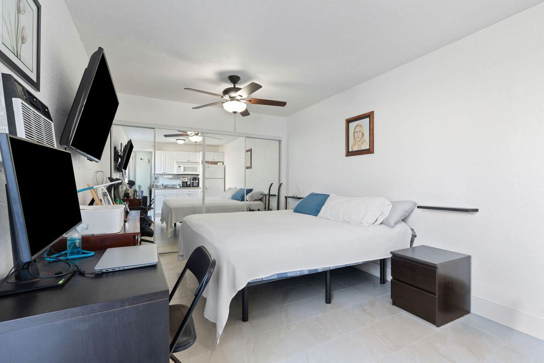 En Venta: $519,900 (4 camas, 3 baños, 1768 Pies cuadrados)