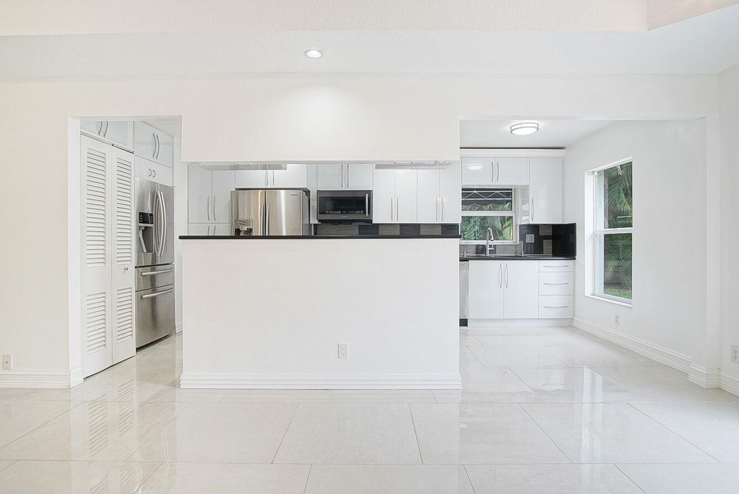 For Sale: $434,900 (3 beds, 2 baths, 1500 Square Feet)