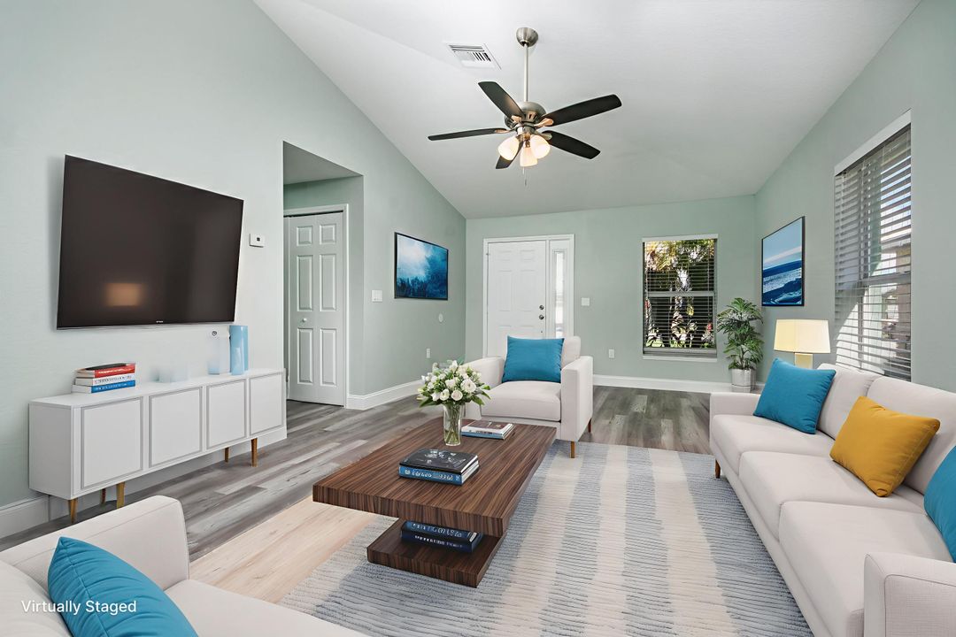 На продажу: $285,000 (2 спален, 2 ванн, 1108 Квадратных фут)