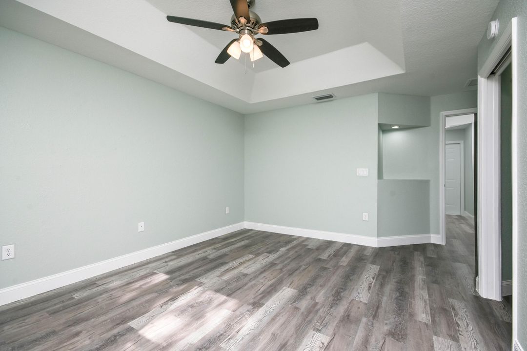 На продажу: $285,000 (2 спален, 2 ванн, 1108 Квадратных фут)