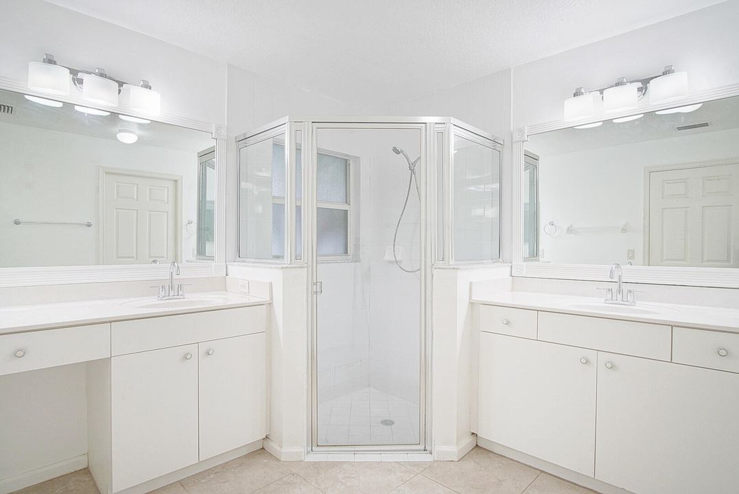 For Sale: $434,900 (3 beds, 2 baths, 1500 Square Feet)