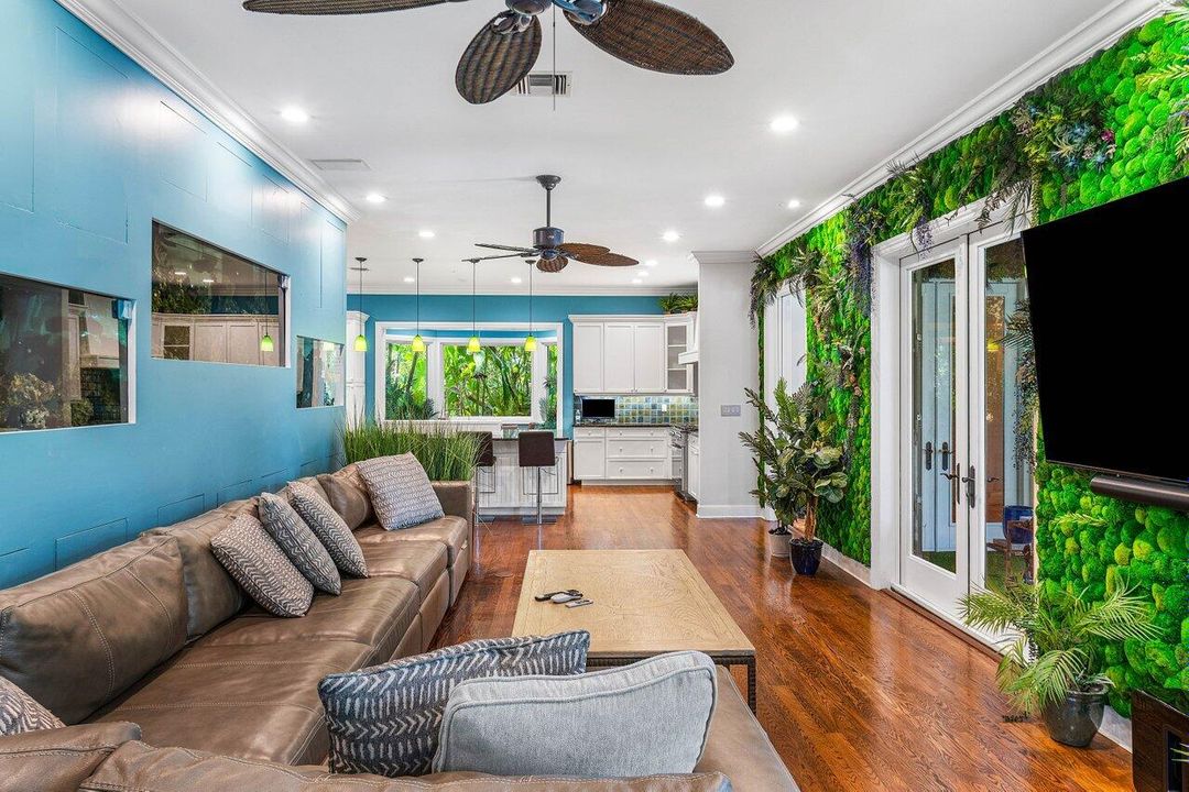 На продажу: $15,000,000 (8 спален, 6 ванн, 7512 Квадратных фут)