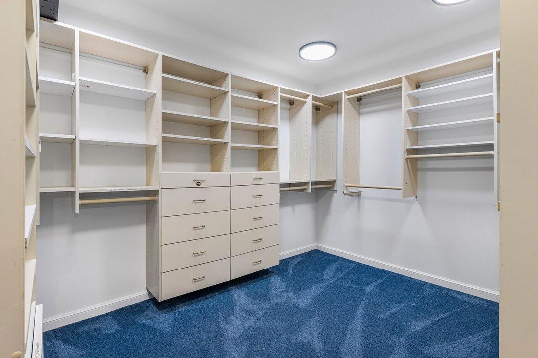 На продажу: $15,000,000 (8 спален, 6 ванн, 7512 Квадратных фут)