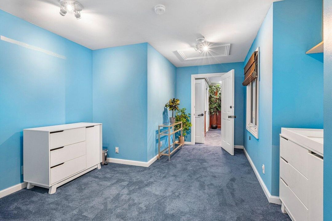 На продажу: $15,000,000 (8 спален, 6 ванн, 7512 Квадратных фут)