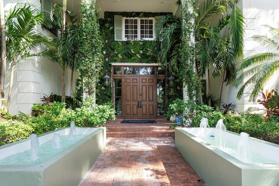 На продажу: $15,000,000 (8 спален, 6 ванн, 7512 Квадратных фут)