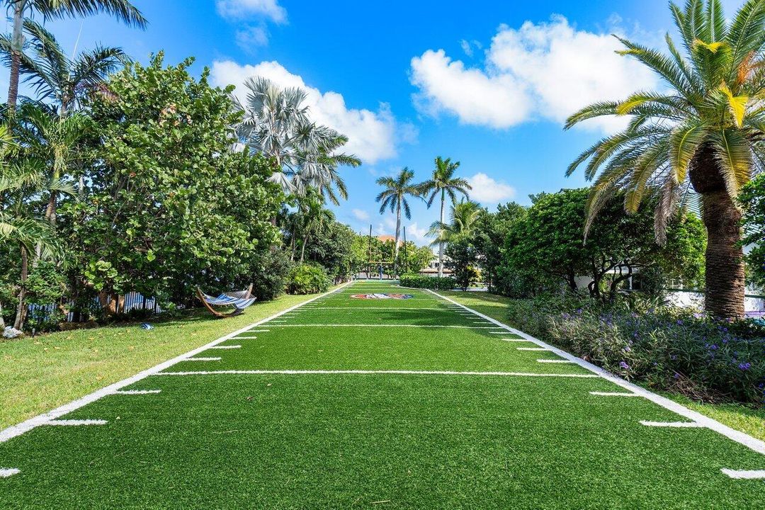 На продажу: $15,000,000 (8 спален, 6 ванн, 7512 Квадратных фут)