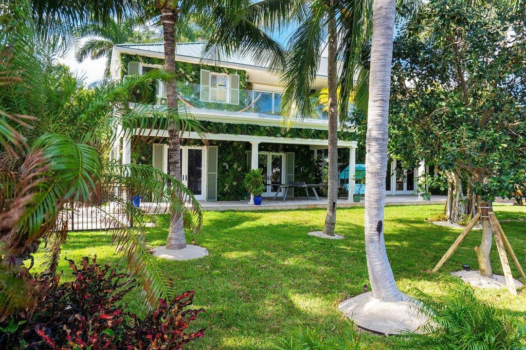 На продажу: $15,000,000 (8 спален, 6 ванн, 7512 Квадратных фут)