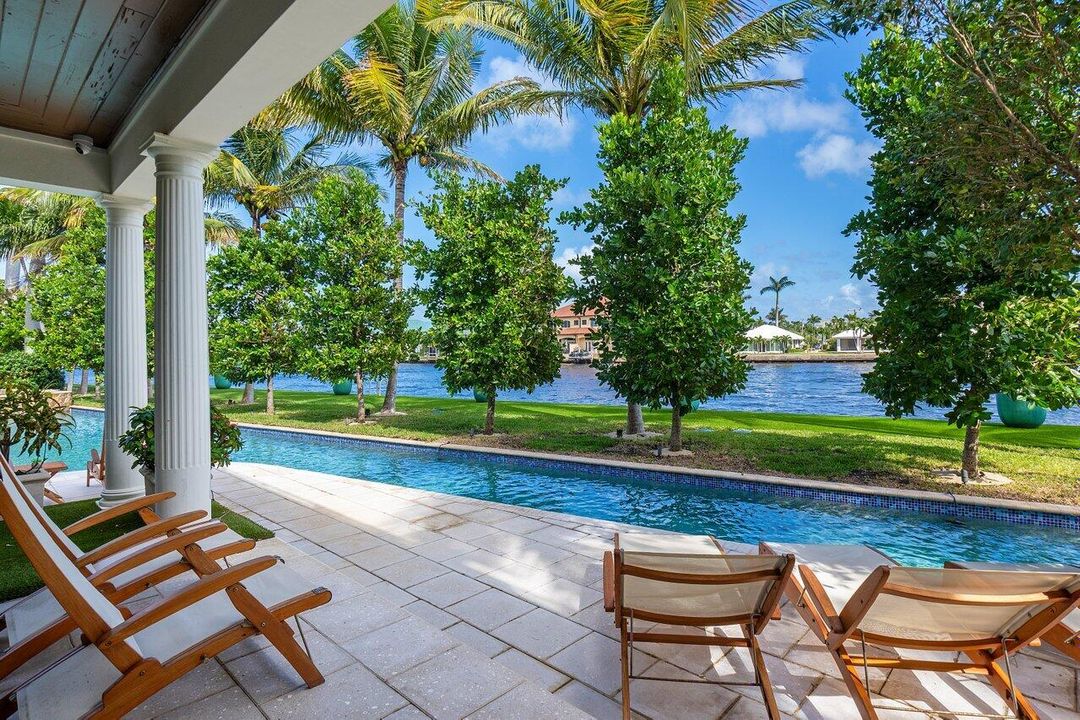 На продажу: $15,000,000 (8 спален, 6 ванн, 7512 Квадратных фут)