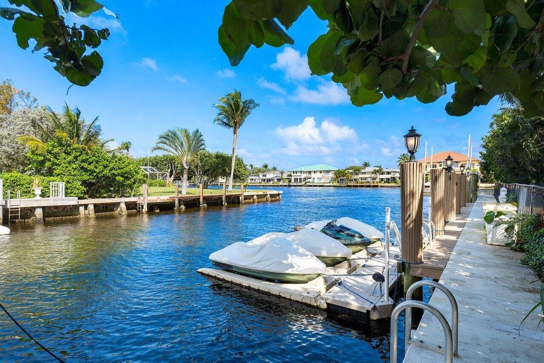 На продажу: $15,000,000 (8 спален, 6 ванн, 7512 Квадратных фут)