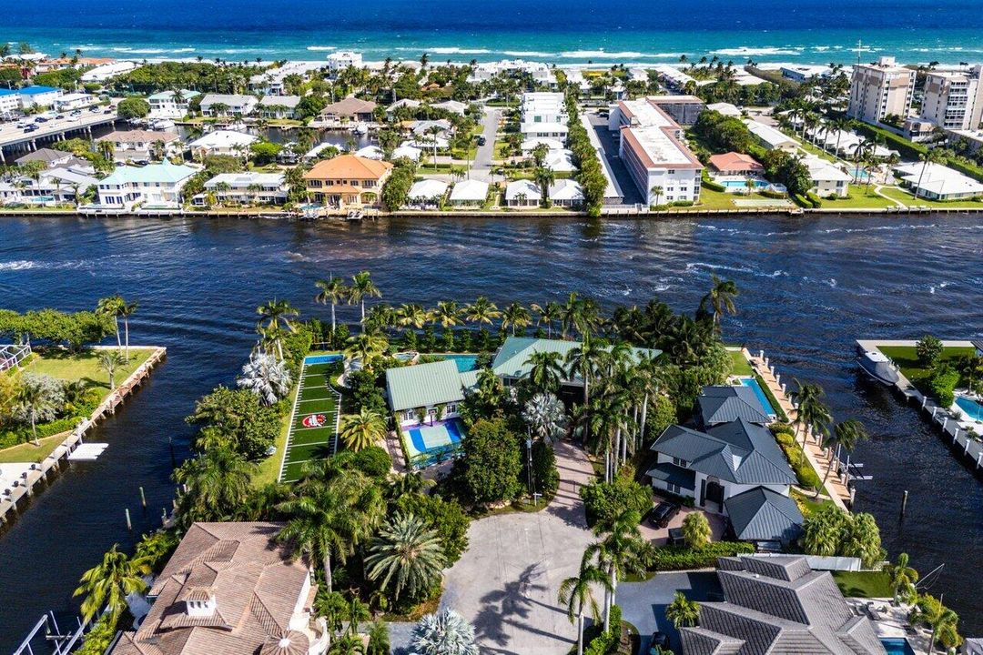 На продажу: $15,000,000 (8 спален, 6 ванн, 7512 Квадратных фут)