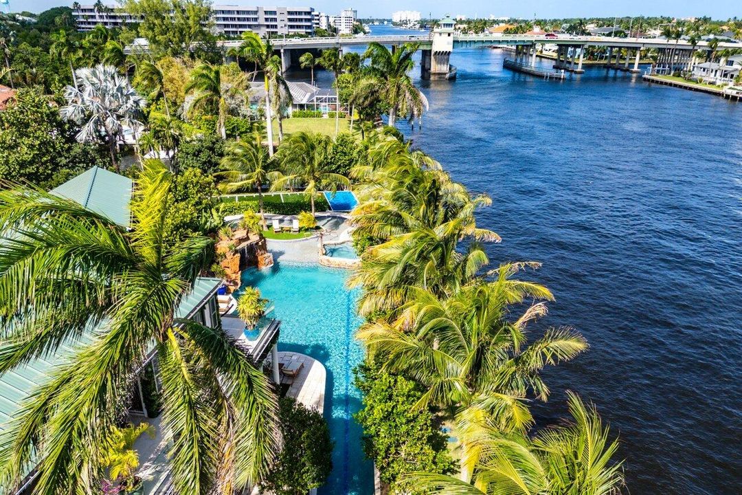 На продажу: $15,000,000 (8 спален, 6 ванн, 7512 Квадратных фут)