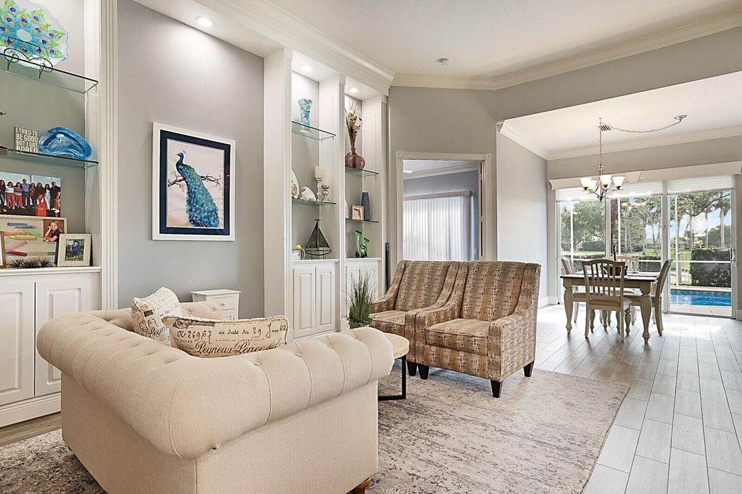 待售: $974,000 (3 贝兹, 2 浴室, 2226 平方英尺)