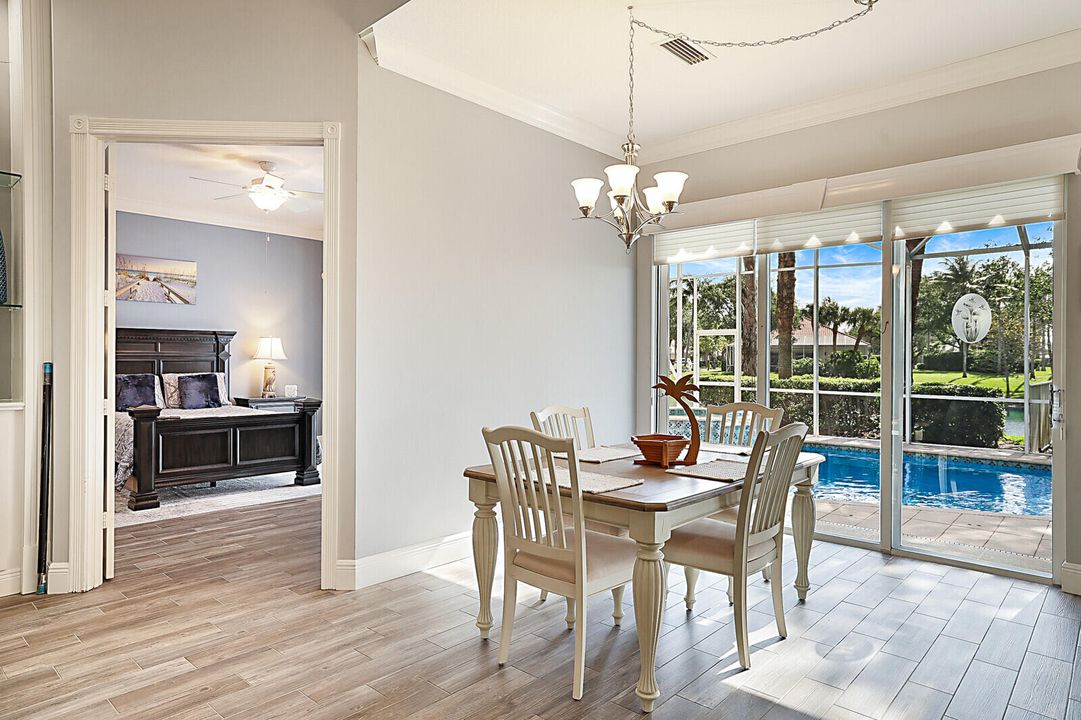 待售: $974,000 (3 贝兹, 2 浴室, 2226 平方英尺)