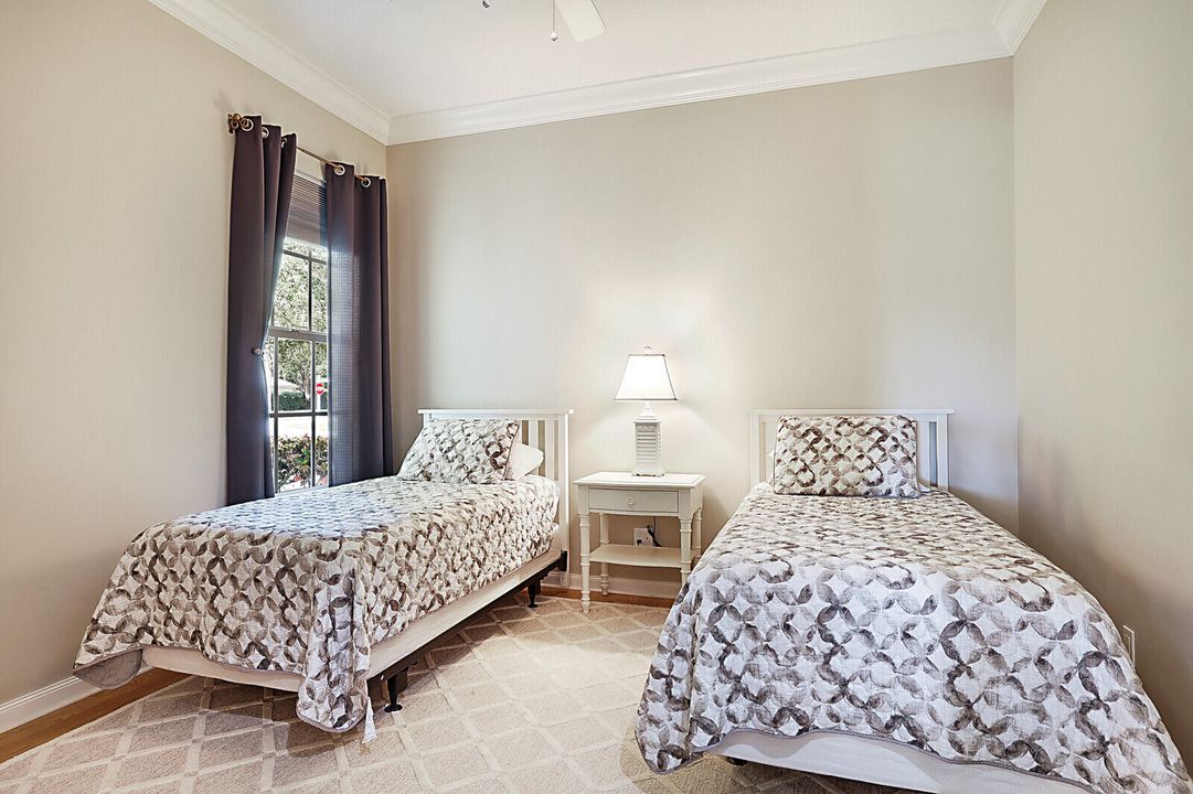 待售: $974,000 (3 贝兹, 2 浴室, 2226 平方英尺)