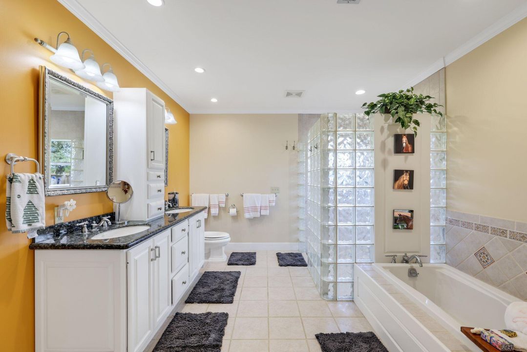 На продажу: $16,000,000 (8 спален, 6 ванн, 2568 Квадратных фут)