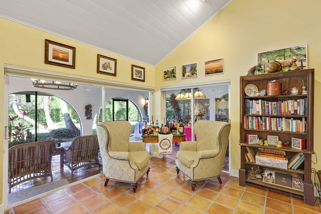 На продажу: $16,000,000 (8 спален, 6 ванн, 2568 Квадратных фут)