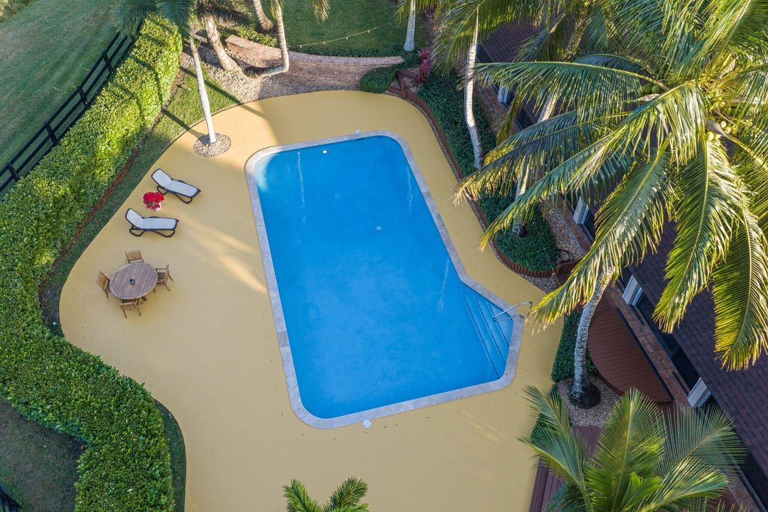 На продажу: $16,000,000 (8 спален, 6 ванн, 2568 Квадратных фут)