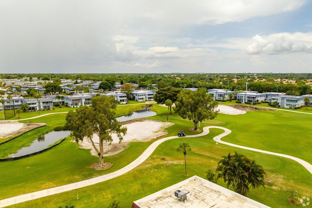 En Venta: $115,000 (2 camas, 2 baños, 907 Pies cuadrados)