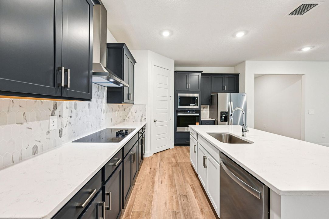 For Sale: $506,291 (3 beds, 2 baths, 2181 Square Feet)