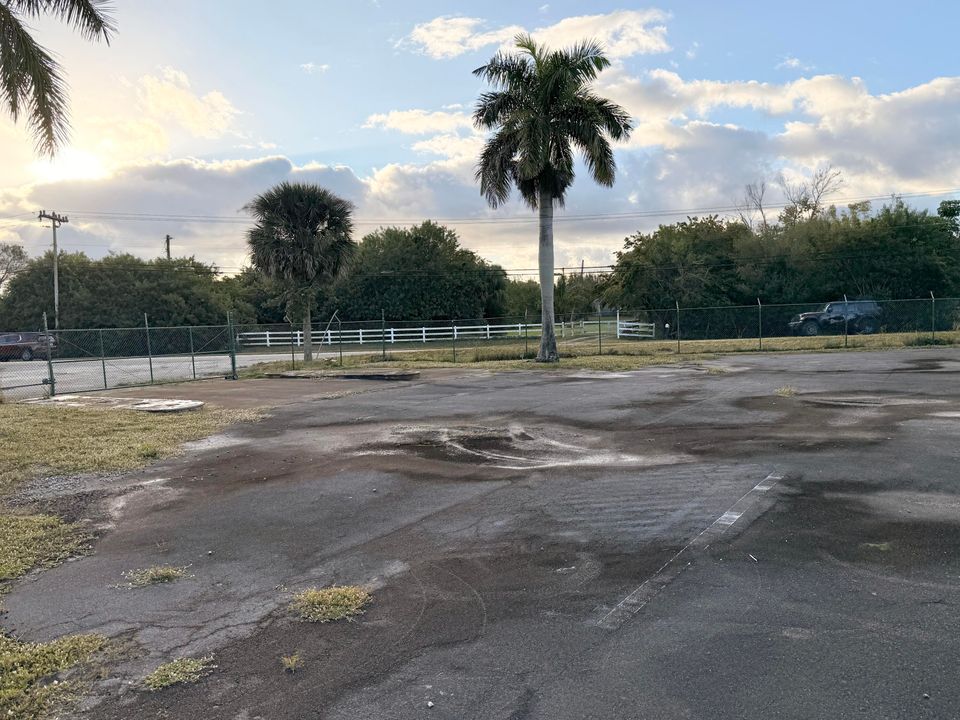 На продажу: $125,000 (0 спален, 0 ванн, 1040 Квадратных фут)