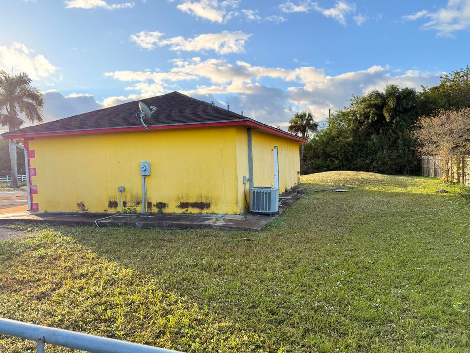 На продажу: $125,000 (0 спален, 0 ванн, 1040 Квадратных фут)