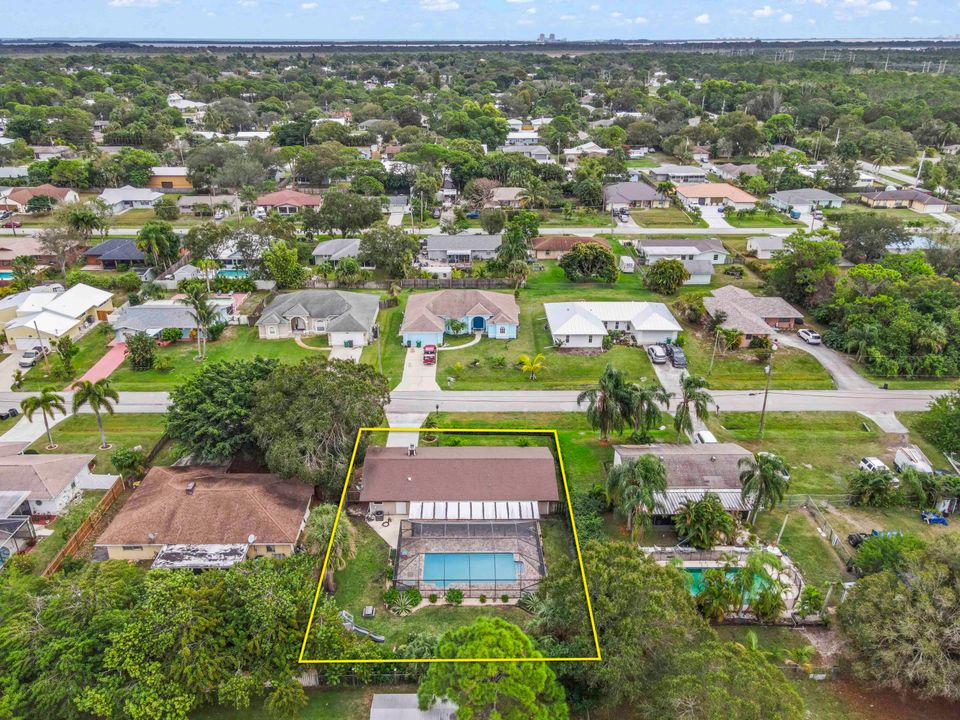 En Venta: $499,900 (3 camas, 2 baños, 1323 Pies cuadrados)