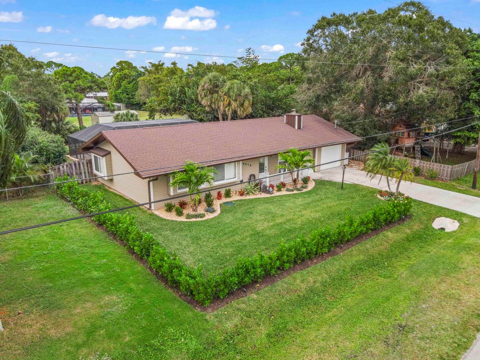 En Venta: $499,900 (3 camas, 2 baños, 1323 Pies cuadrados)