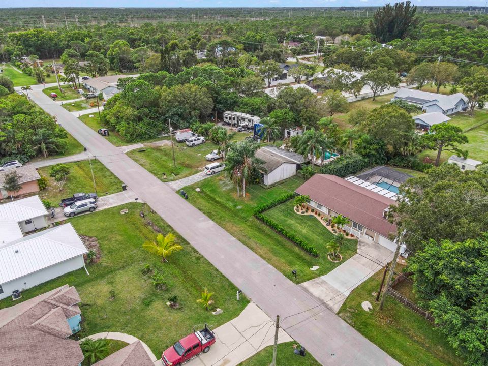 En Venta: $499,900 (3 camas, 2 baños, 1323 Pies cuadrados)