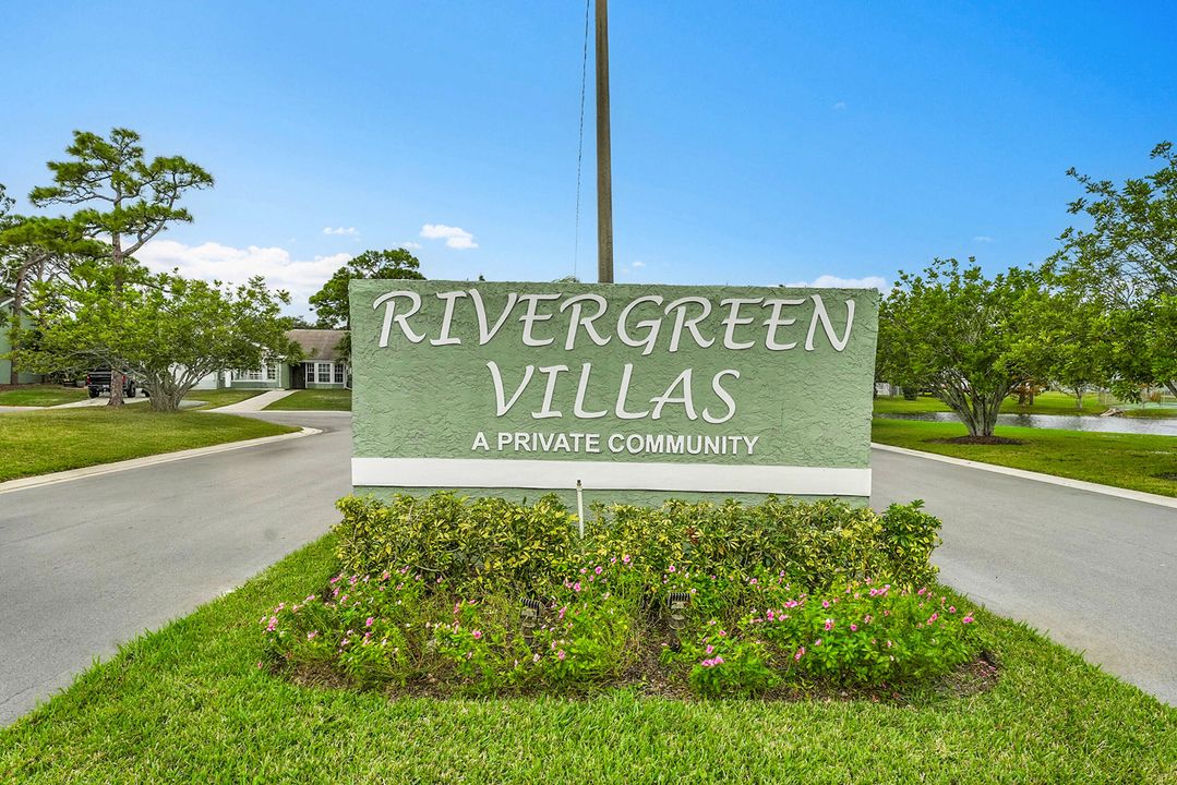 待售: $209,000 (2 贝兹, 2 浴室, 921 平方英尺)