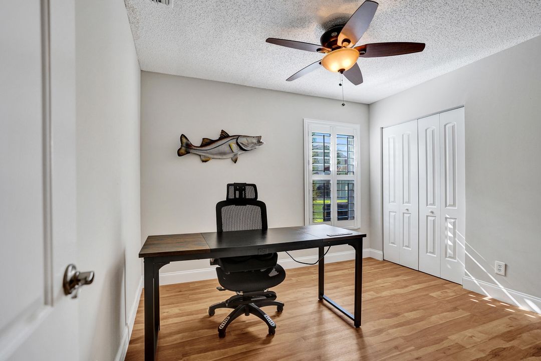 На продажу: $599,000 (3 спален, 2 ванн, 1665 Квадратных фут)