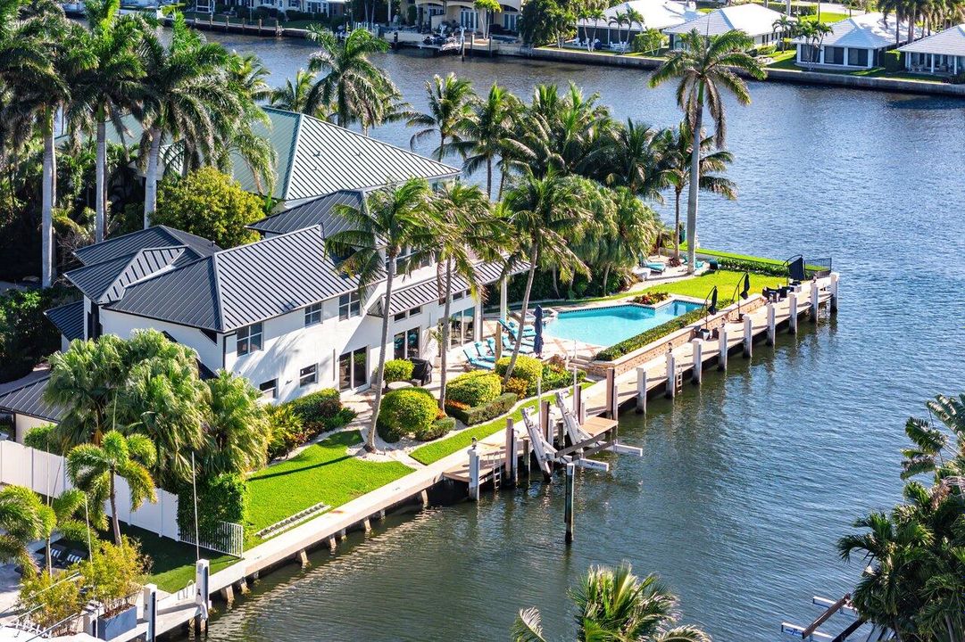 На продажу: $5,995,000 (4 спален, 3 ванн, 3543 Квадратных фут)