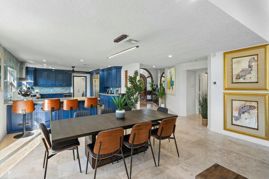 На продажу: $5,995,000 (4 спален, 3 ванн, 3543 Квадратных фут)