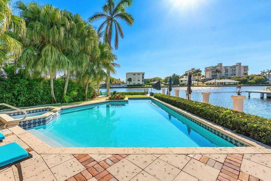 На продажу: $5,995,000 (4 спален, 3 ванн, 3543 Квадратных фут)